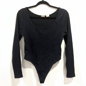 Levi’s Black Thong Bodysuit Women’s Large | Longsleeve Casual Dark Shirt
